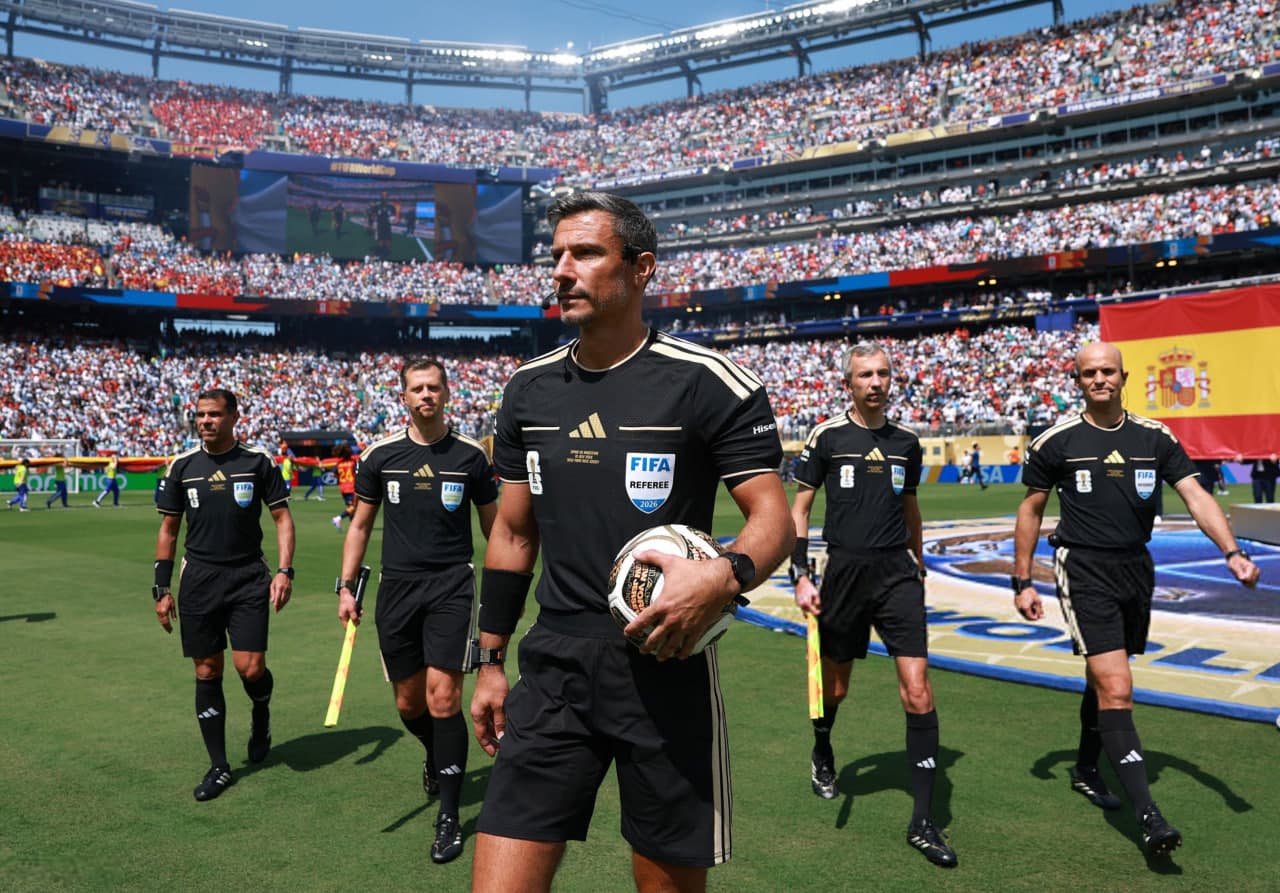 Slavko Vincic retires after controversial World Cup final